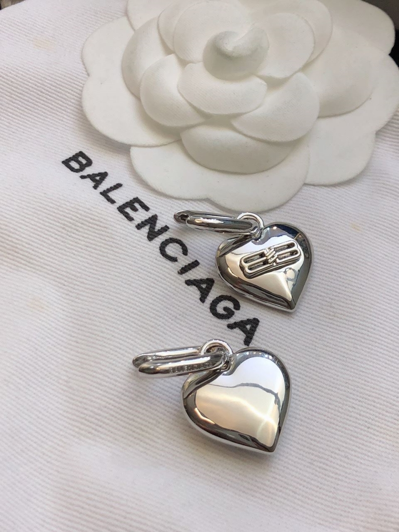 Ba1en*iaga earrings
